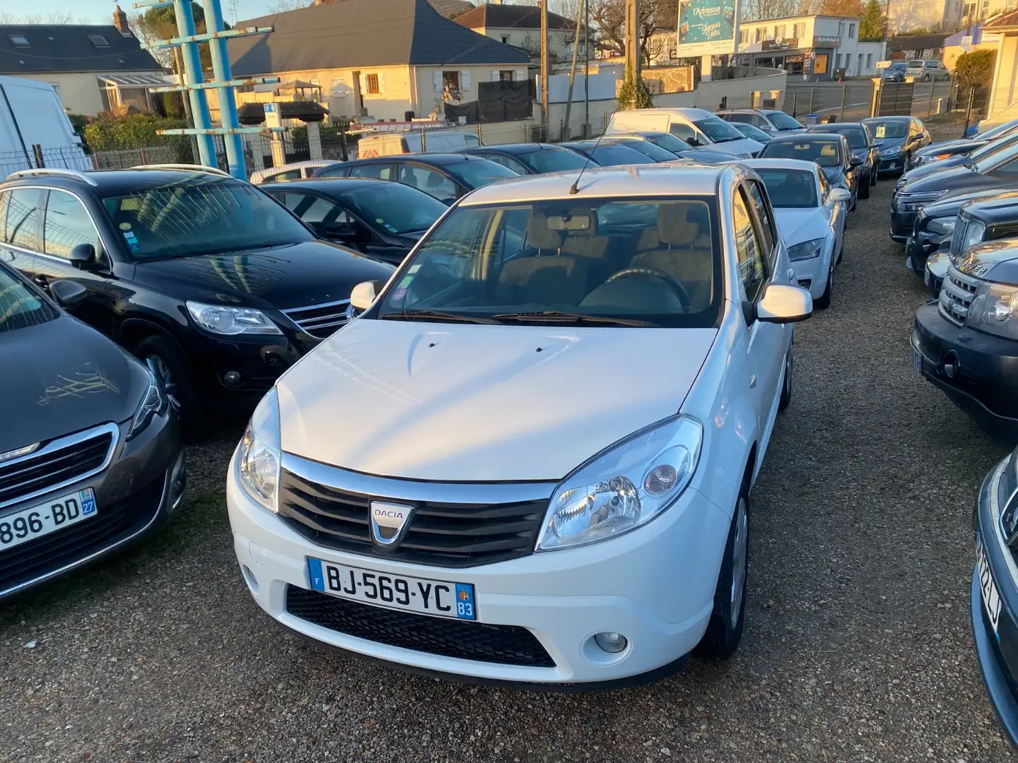 Dacia Sandero Gris - 1