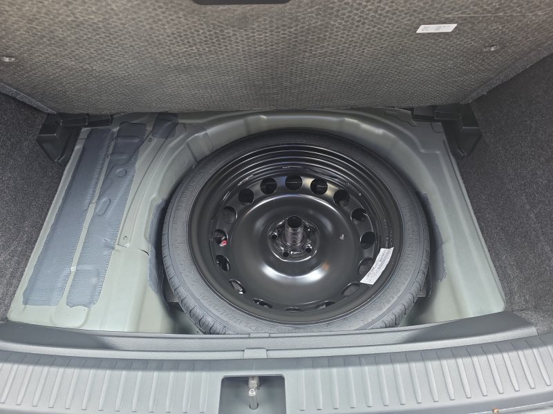 SEAT Arona FR 1,5TSI DSG aAHK/LED/ACC/Kamera/Winterp.   ** — photo 18