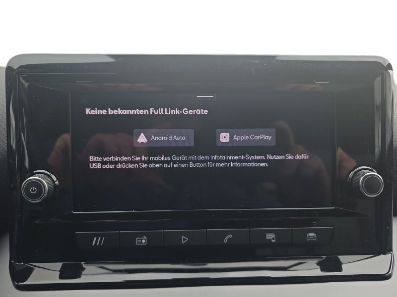 SEAT Arona FR 1,5TSI DSG aAHK/LED/ACC/Kamera/Winterp.   ** — photo 31