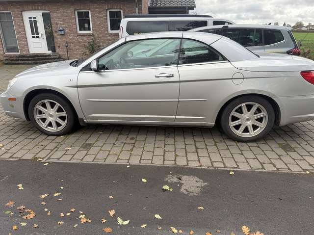 Chrysler Sebring Cabrio 2.7 Automatik Limited Hard-Top