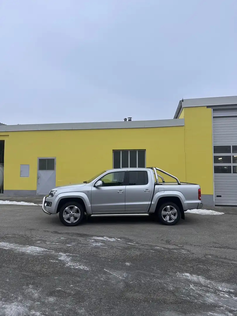 Volkswagen Amarok Canyon - 1