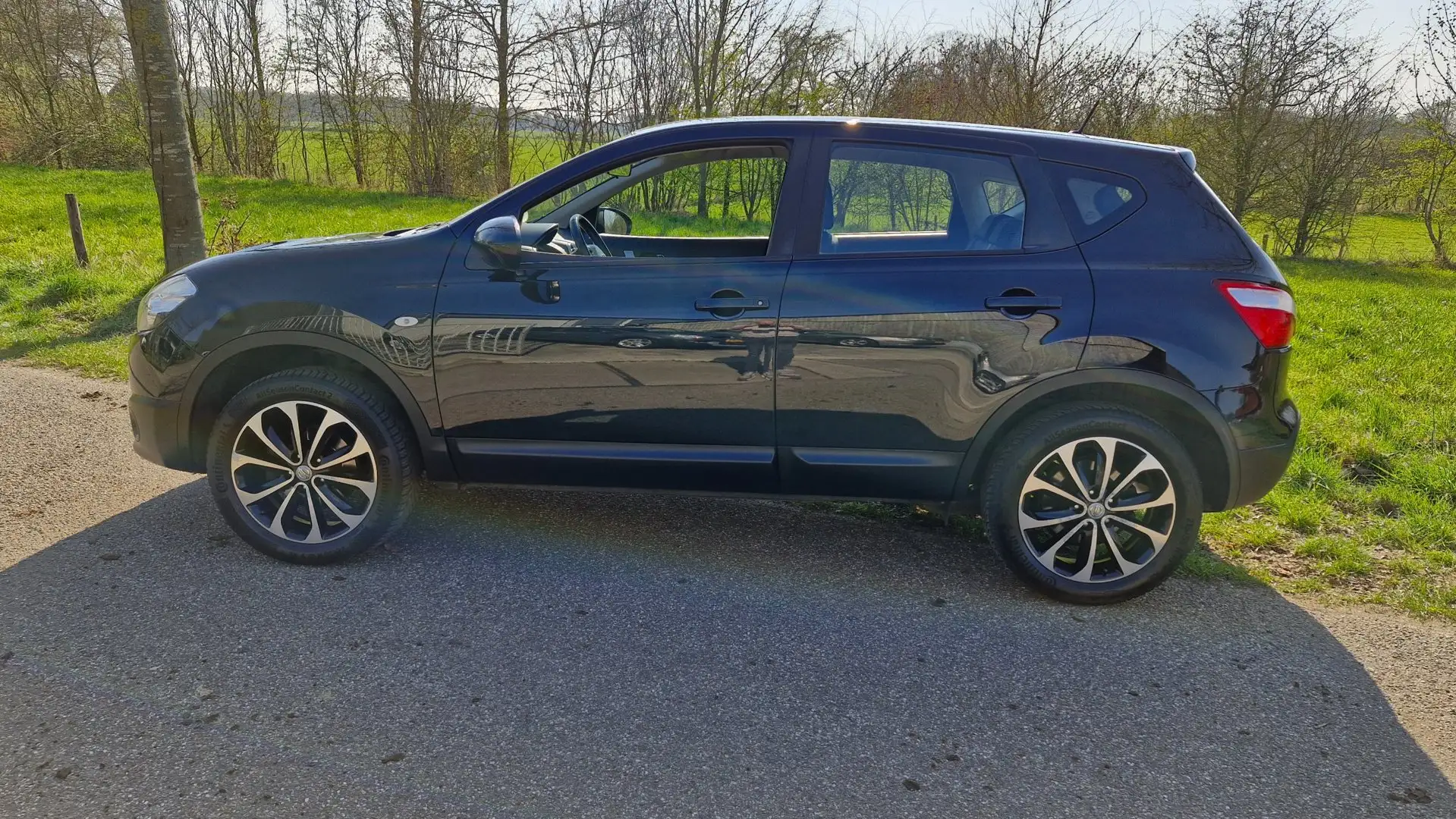 Nissan Qashqai 1.6 Acenta 117PK | Rijklaarprijs | Clima | Cruise Negro - 2