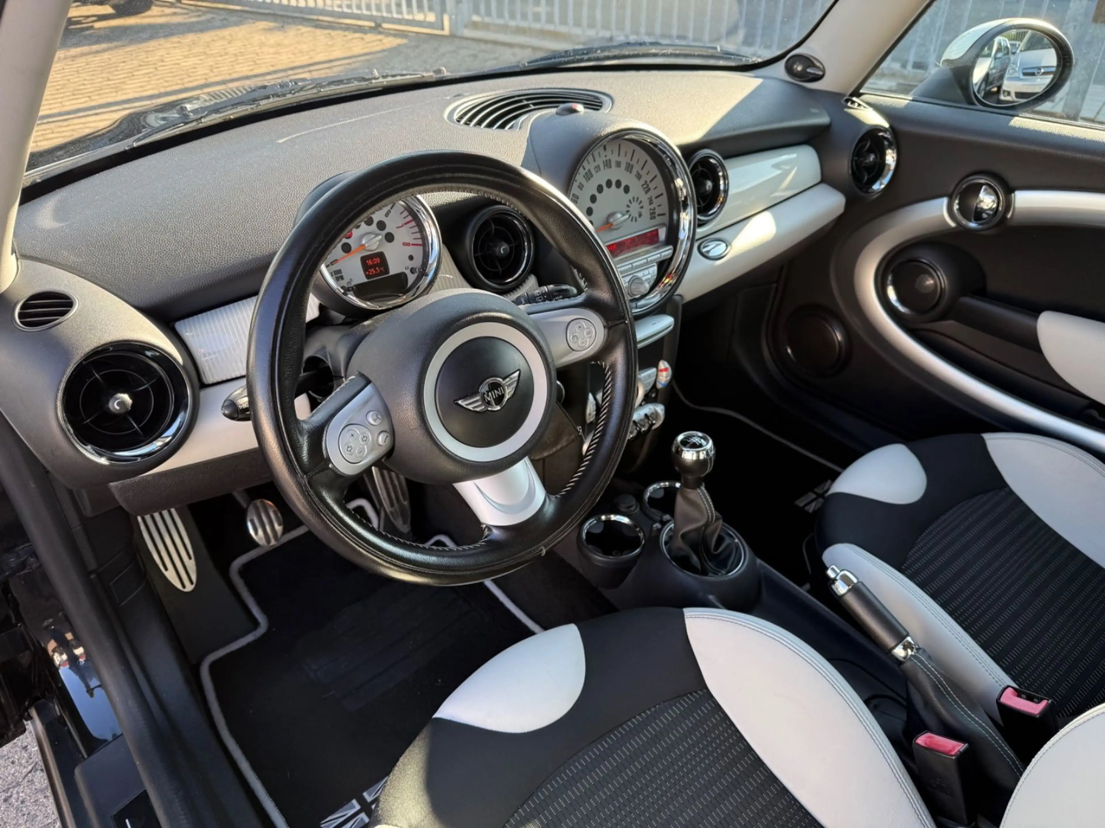 MINI Cooper S 1HD,KLI,SITZHZ,EFH,MFL,KD GEPLT, — photo 8