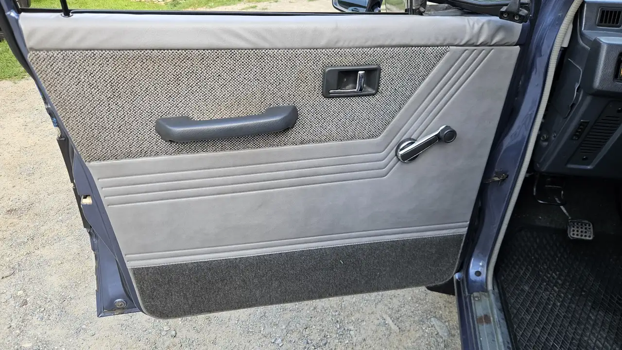 Mitsubishi Pajero Metal Top 2.4 td, foto 8