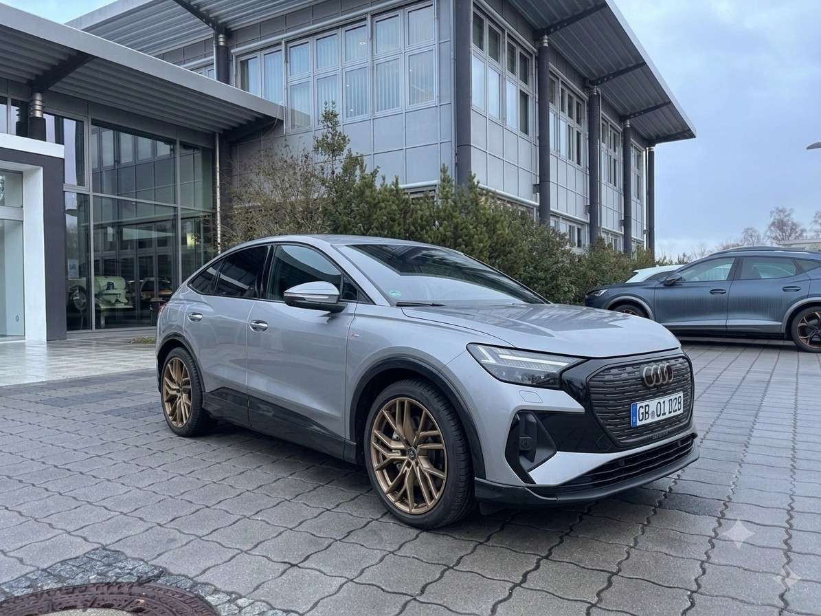 Audi Q4 e-tron Sportback 50 quattro Black Line 82KWh - foto 1