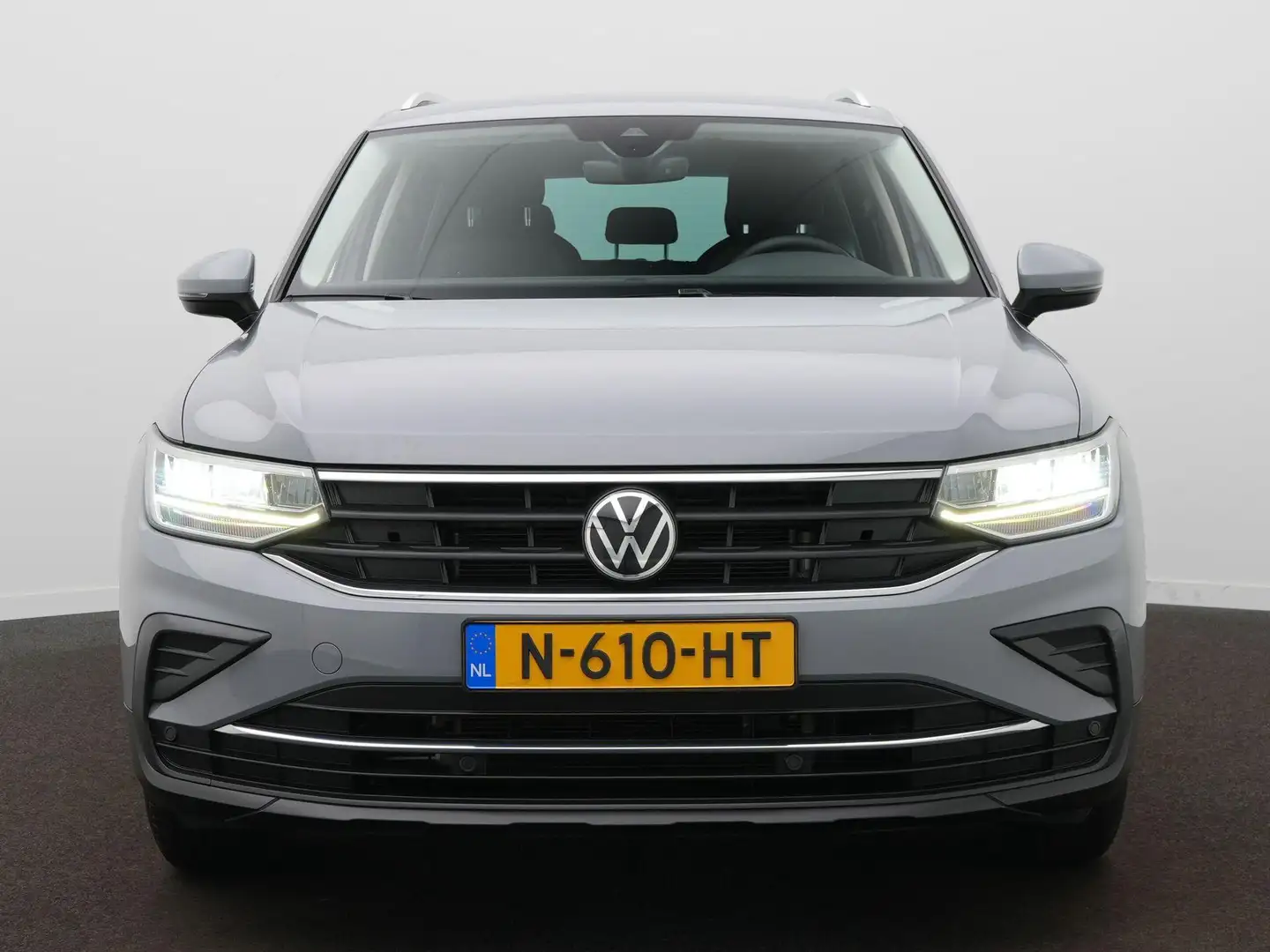 Volkswagen Tiguan 1.5 TSI Life Adaptive cruise / Virtual Cockpit / N Grigio - 2