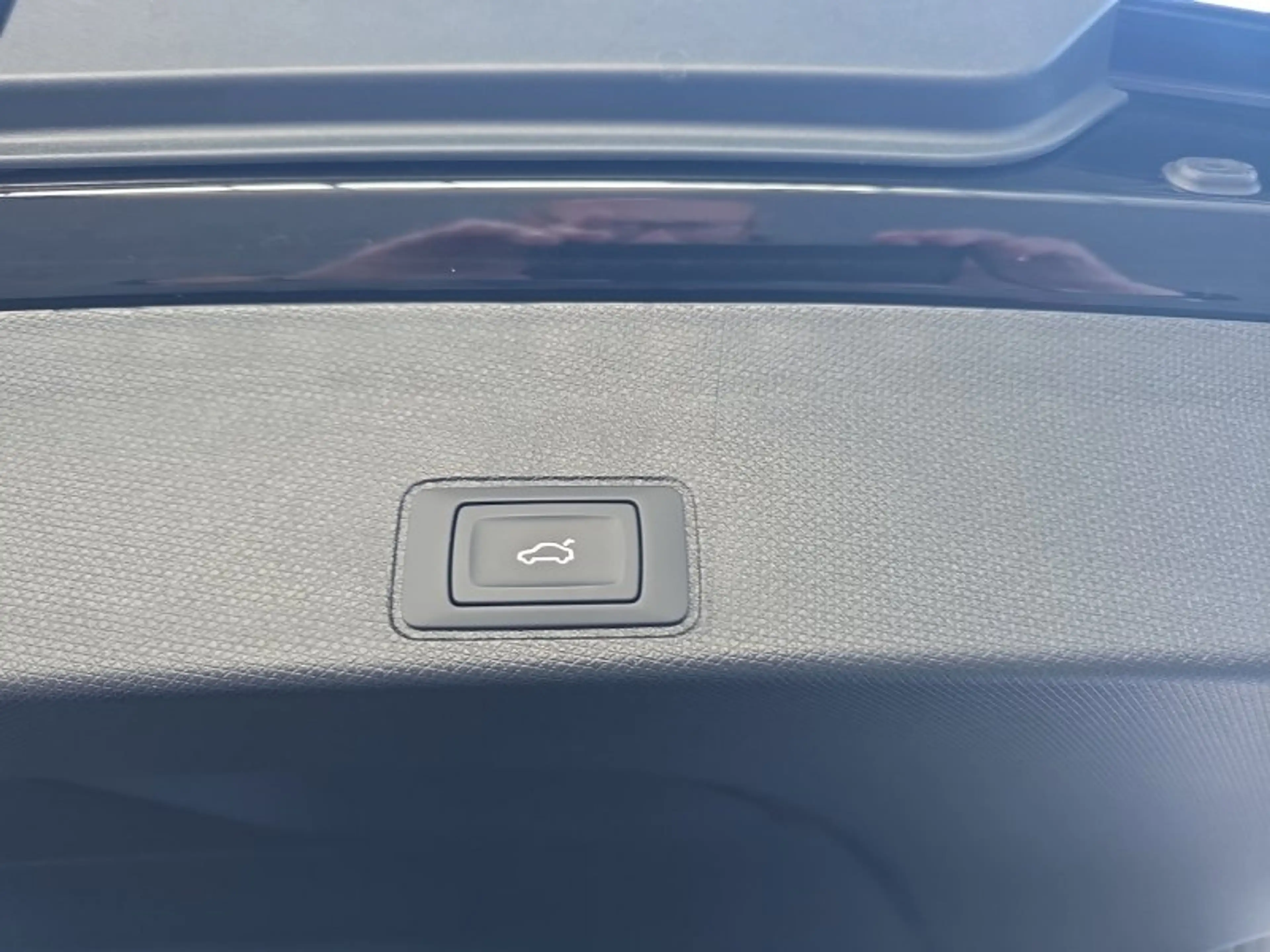CUPRA Terramar VZ 2,0TSI 265PS 5*J.Gar/AHK/Pano/Matrix ** — photo 17