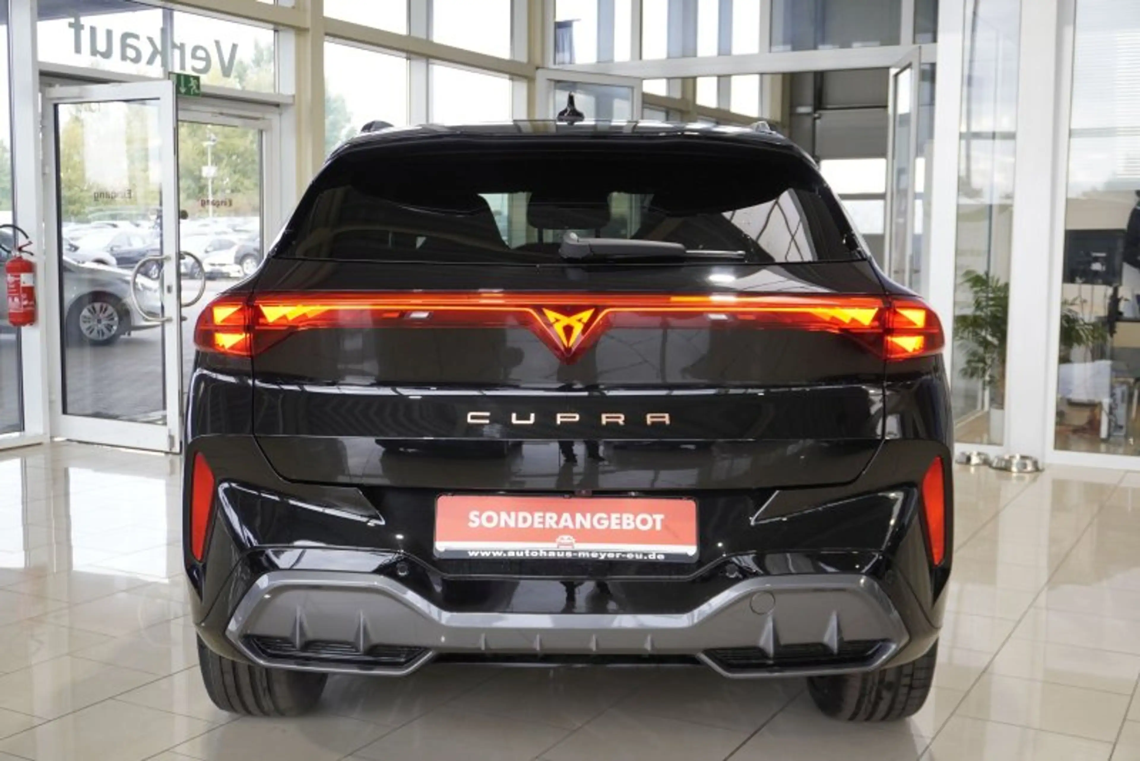 CUPRA Terramar VZ 2,0TSI 265PS 5*J.Gar/AHK/Pano/Matrix ** — photo 5