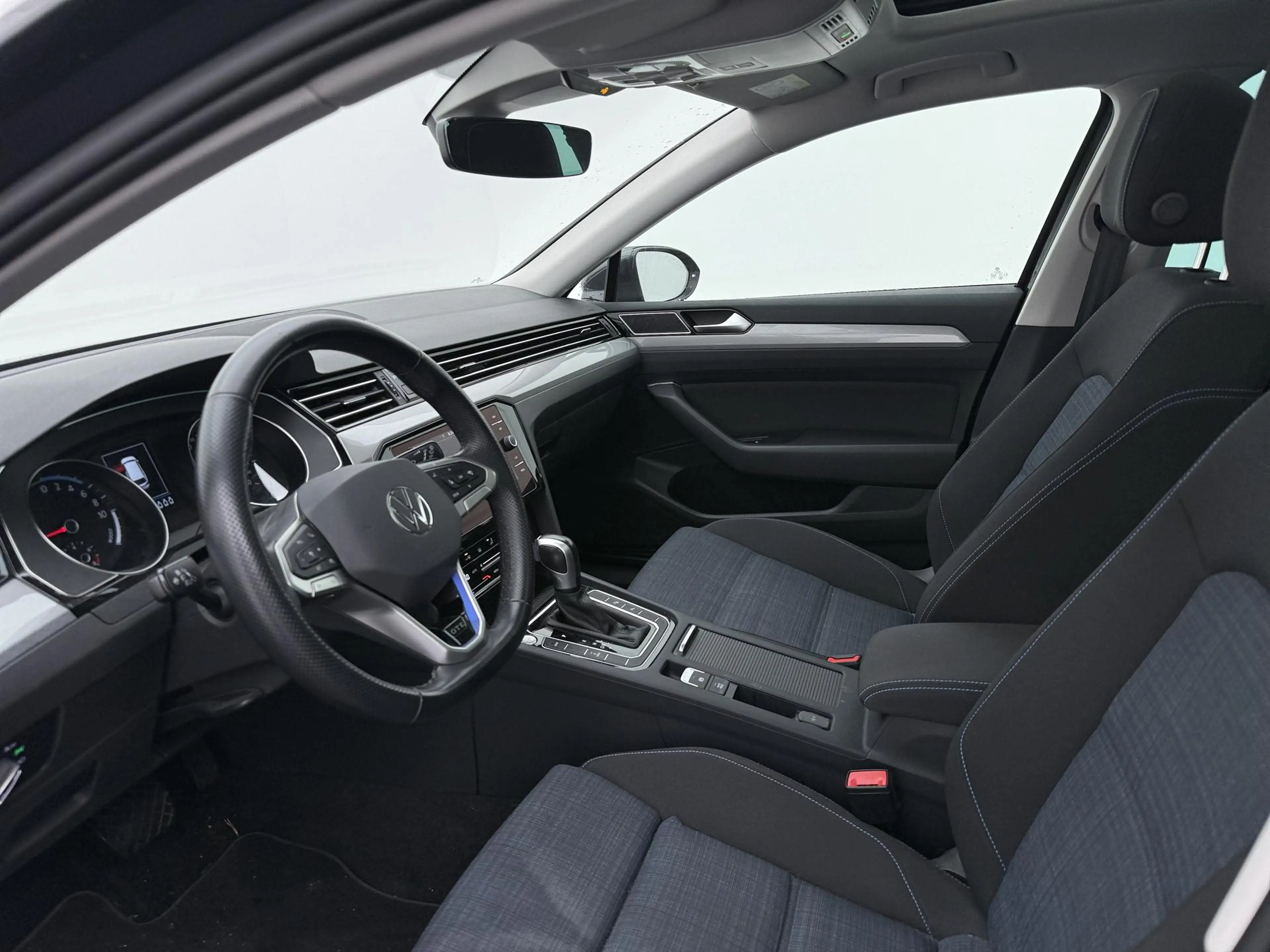Volkswagen Passat Variant 1.4 TSI PHEV GTE Business | Pano dak | Elek Achter — photo 3