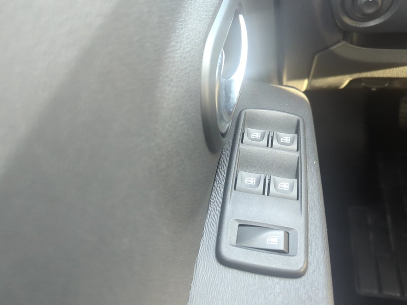 Dacia Lodgy 1.5 BLUE dCi 115 Stepway 7-Sitzer Klima — photo 18