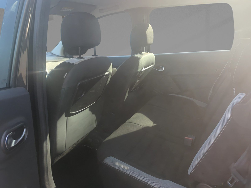 Dacia Lodgy 1.5 BLUE dCi 115 Stepway 7-Sitzer Klima — photo 10