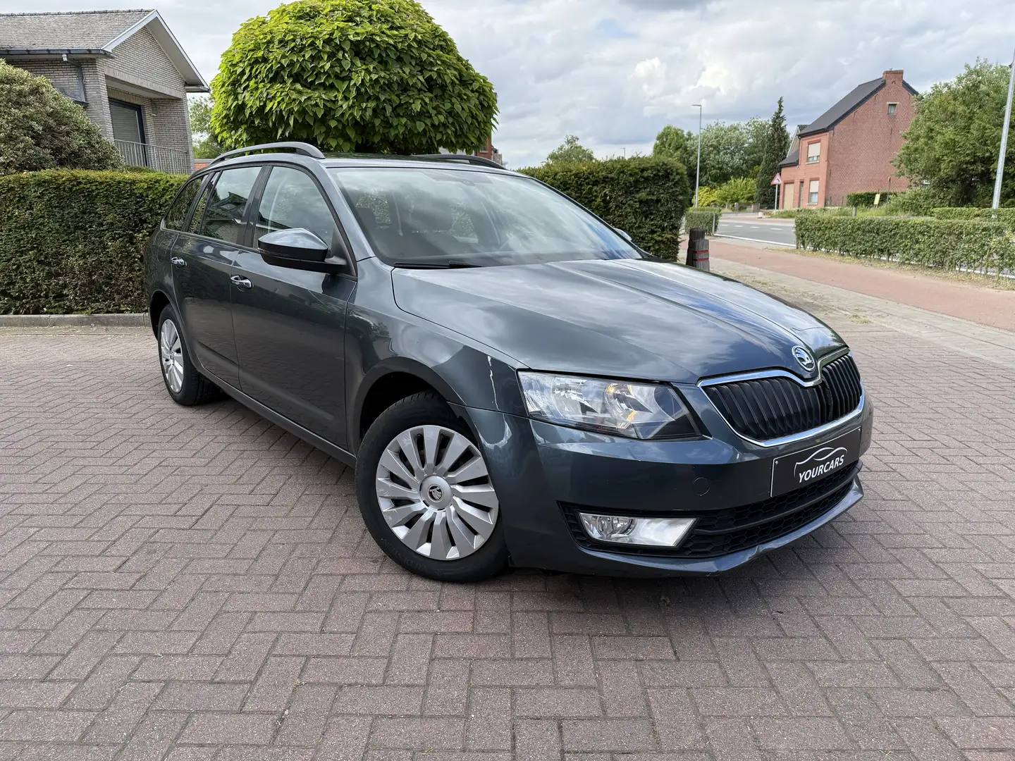 Skoda Octavia SW 1.2 TSI Active DSG Vert - 2