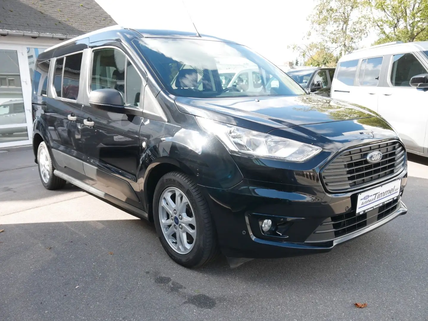 Ford Grand Tourneo Connect Trend PDC Kamera AHZV 7-Si Schwarz - 2