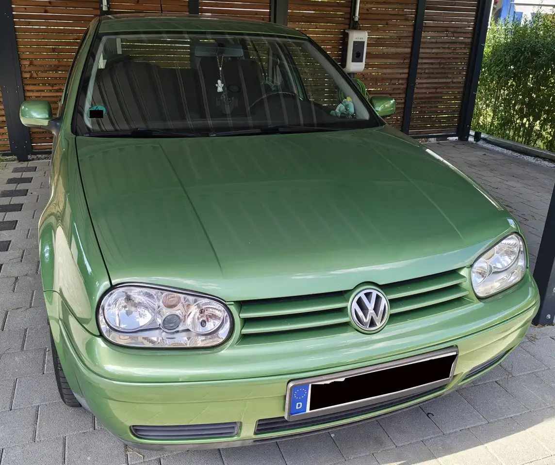 Volkswagen Golf 4, 1.6 Liter, Ausstattung "Highline", foto 3