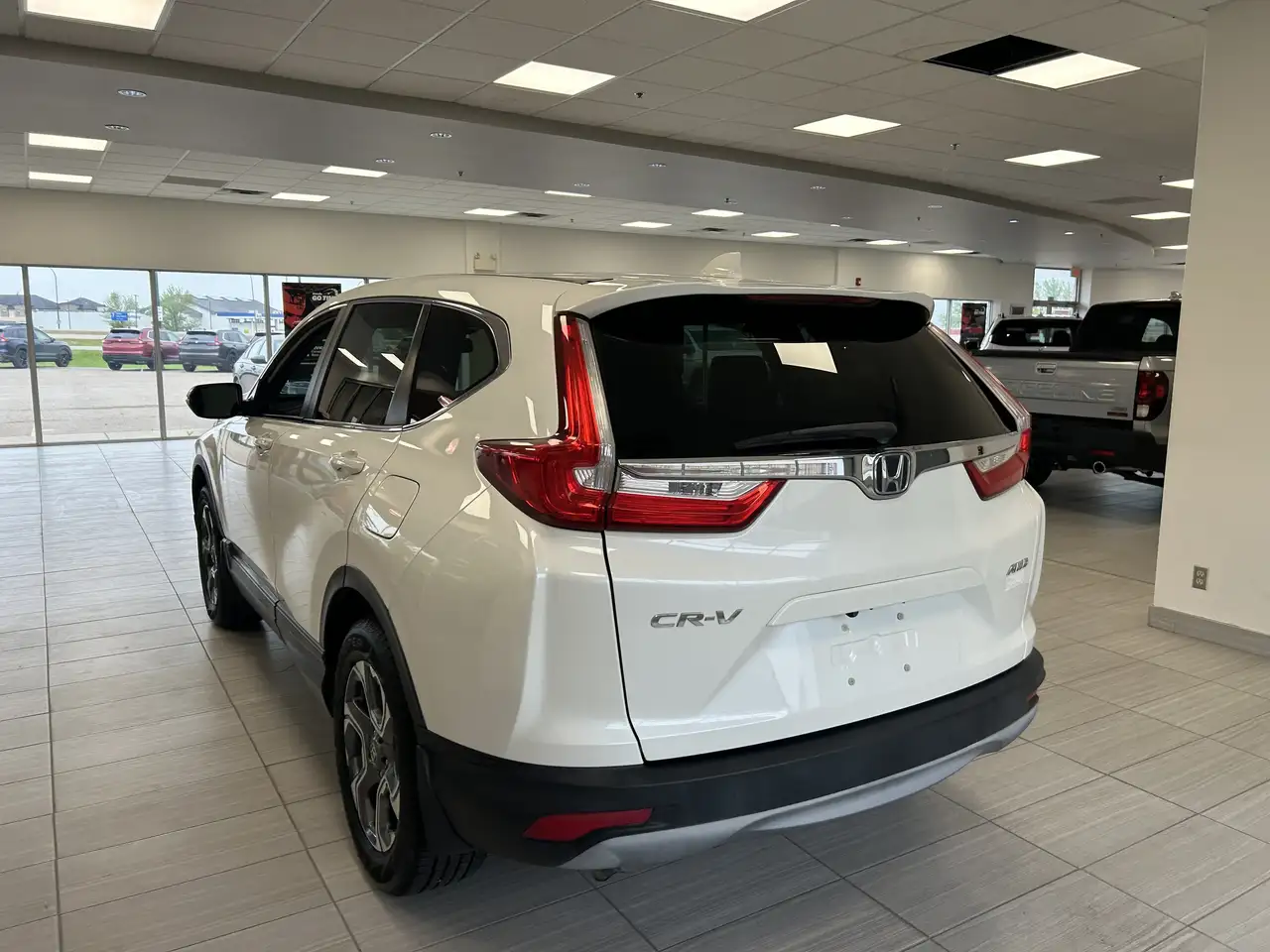 Honda CR-V photo Honda CR-V