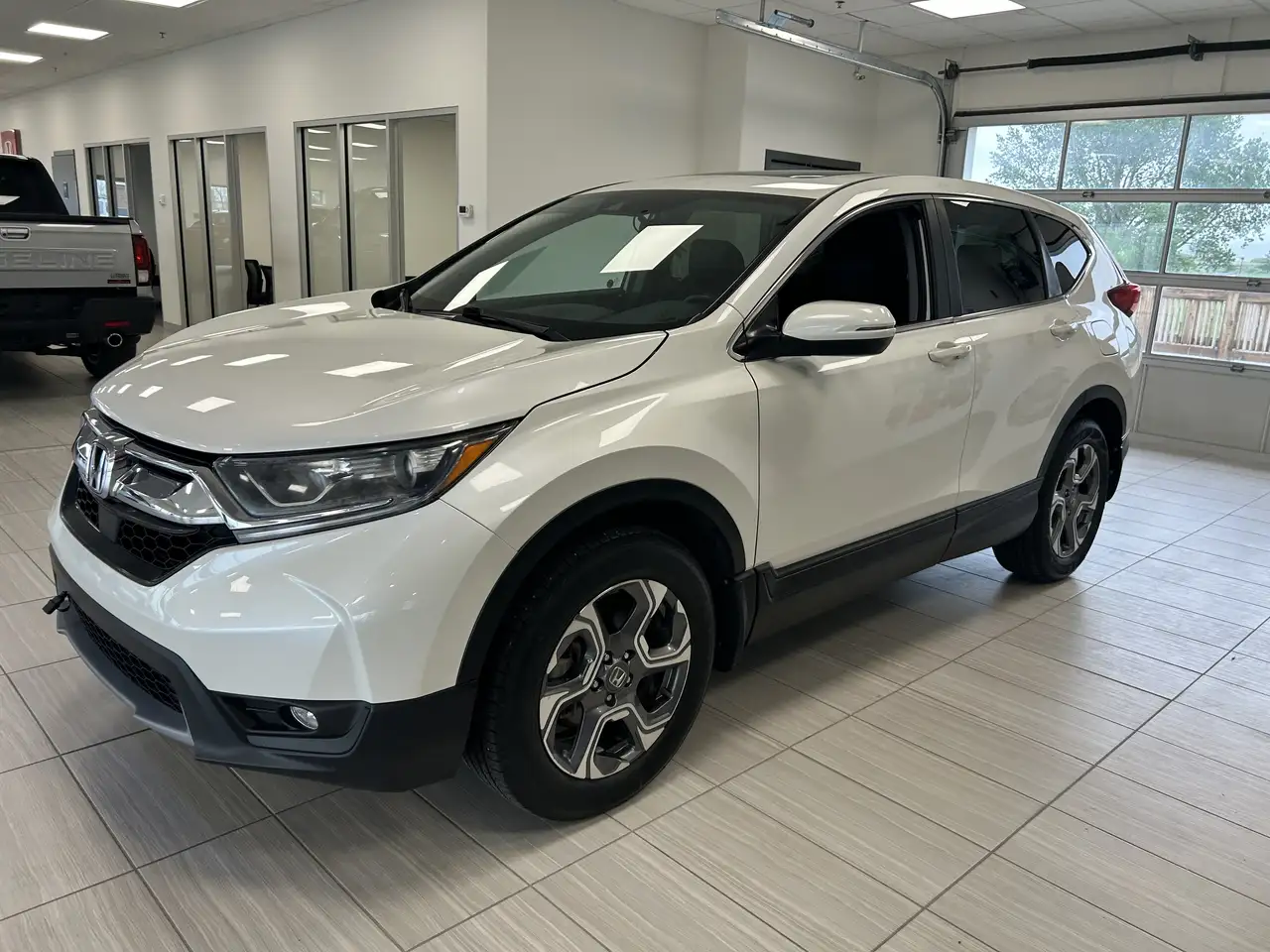 Honda CR-V photo Honda CR-V