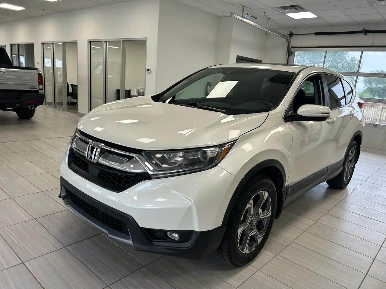 Honda CR-V photo Honda CR-V