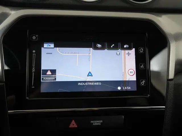 Suzuki Vitara view 14