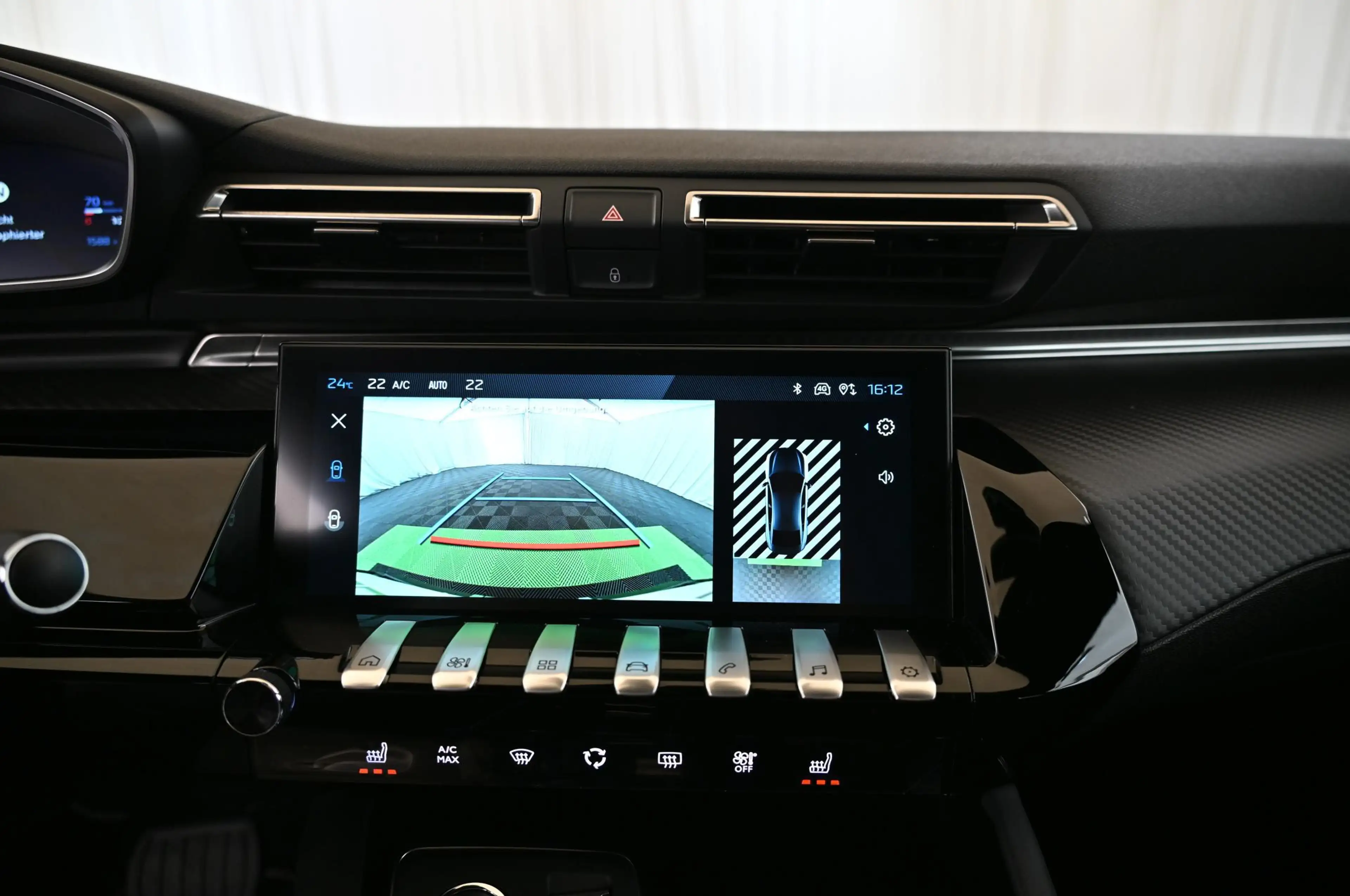 Peugeot 508 1.6 225 PHEV e-EAT8 Allure MATRIX/NAV/SHZ/17 — photo 15