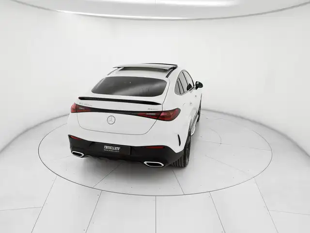 Mercedes-Benz GLC view 6