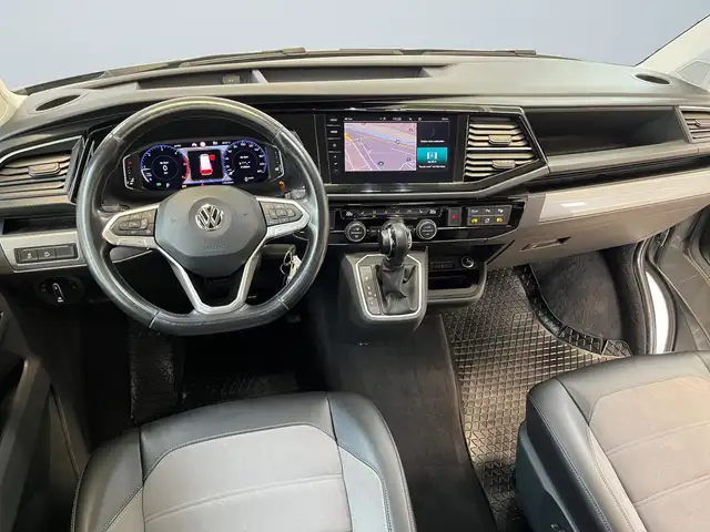 Volkswagen Multivan view 8