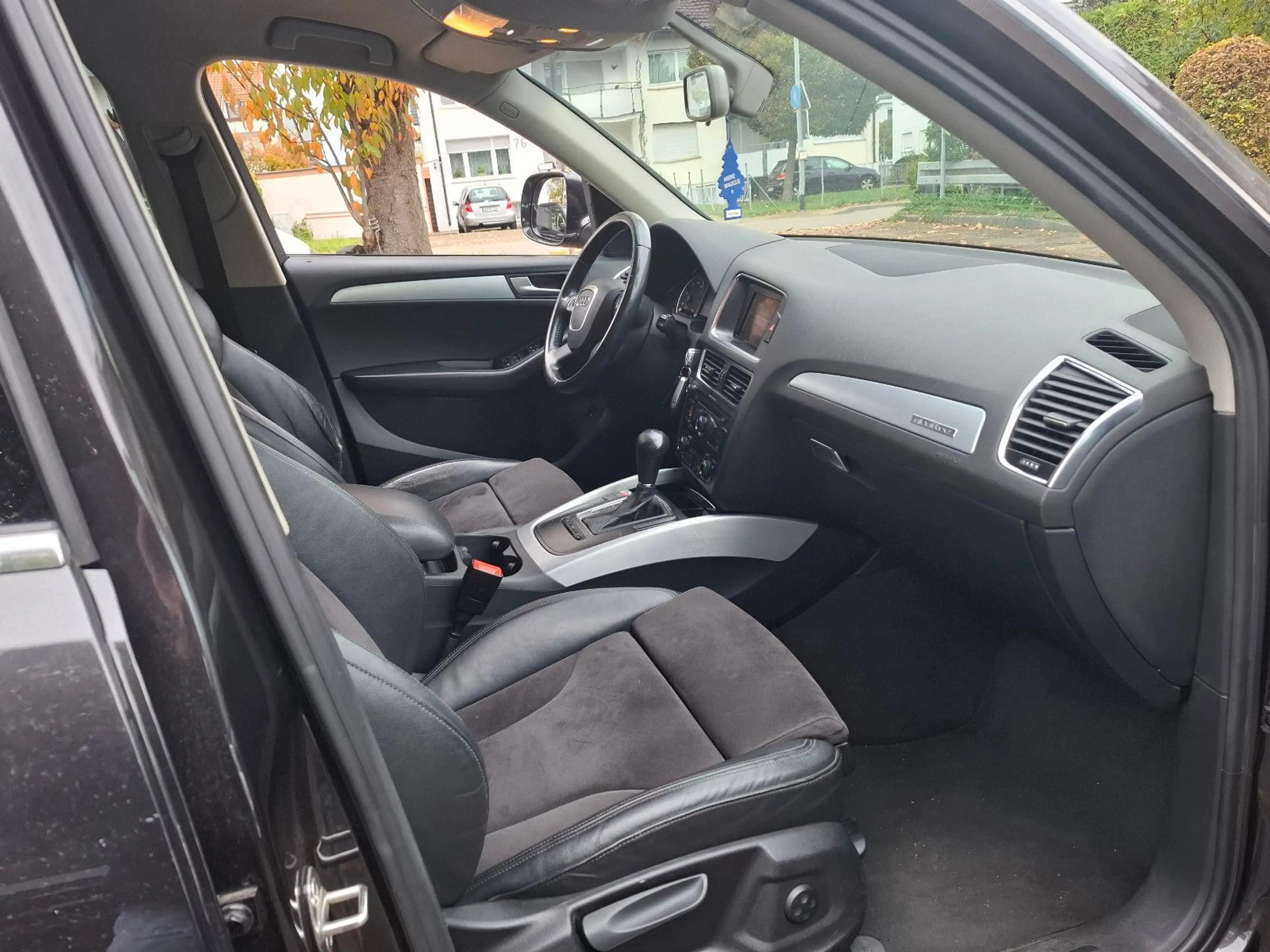 Audi Q5 2.0 TFSI quattro*Voll-Austtattung* — photo 15