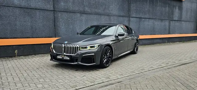 BMW 745 INDIVIDUAL M PACK/**MEGA FULL/53.800KM/**ALS NIEUW