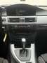 BMW 320 320d xDrive Schwarz - thumbnail 24