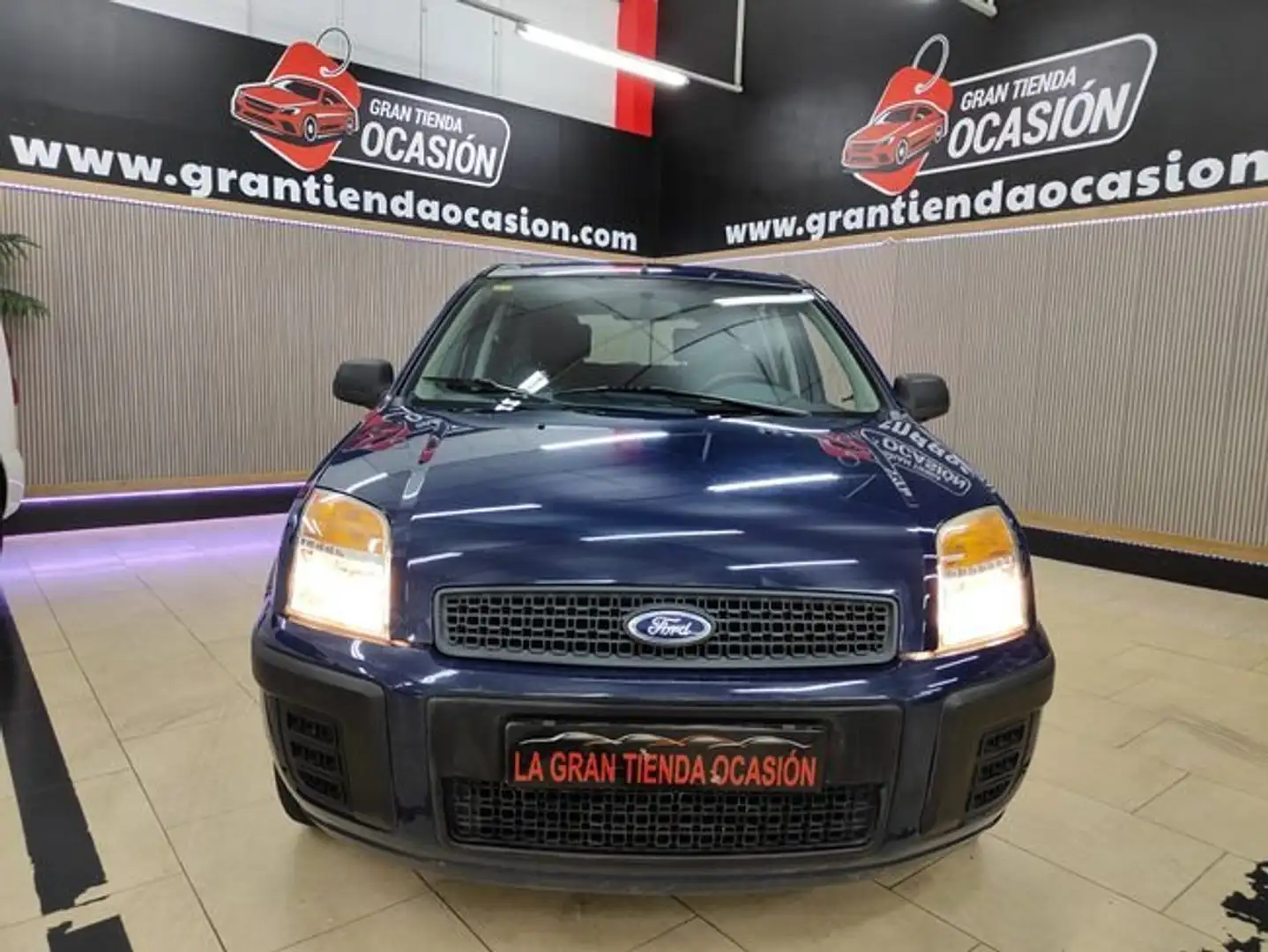 Ford Fusion 1.4 Ambiente Синий - 2