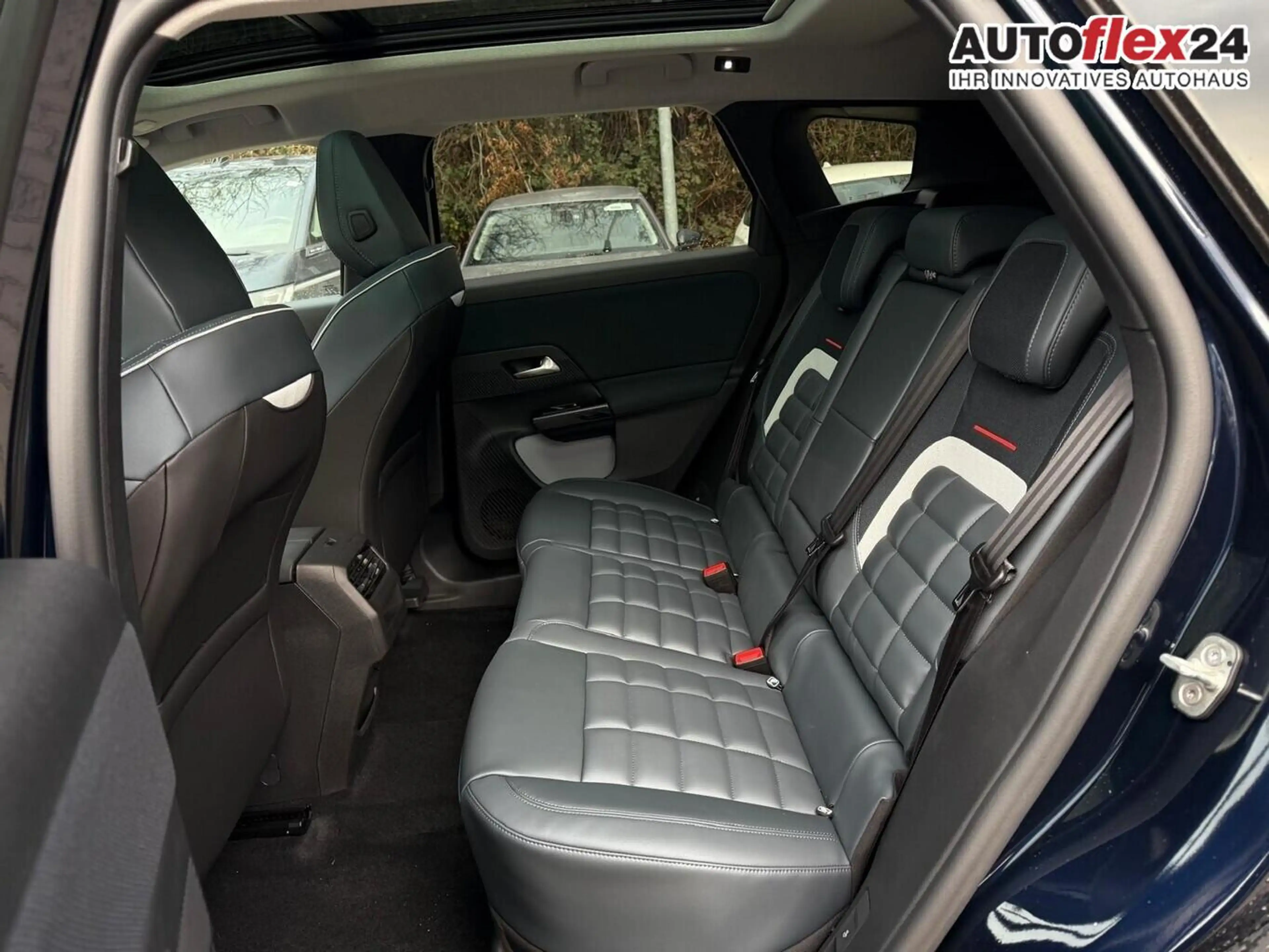 Citroen C5 Aircross MAX Hybrid Pano HUD eHk Nav ACC SHZ 100 kW (136... — photo 6