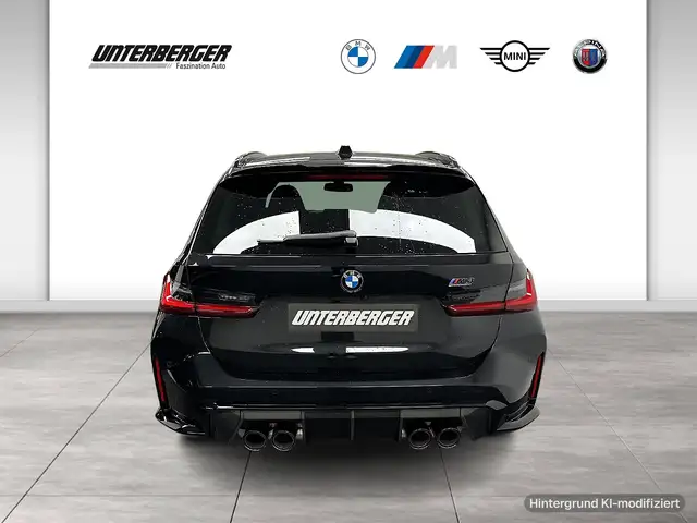BMW M3 view 5