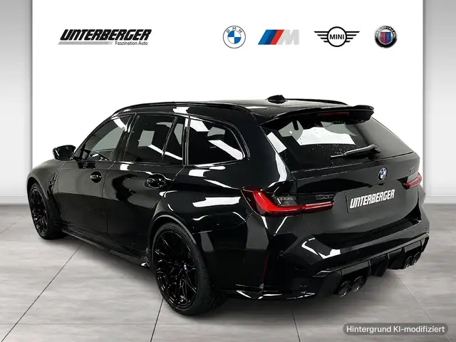 BMW M3 view 4