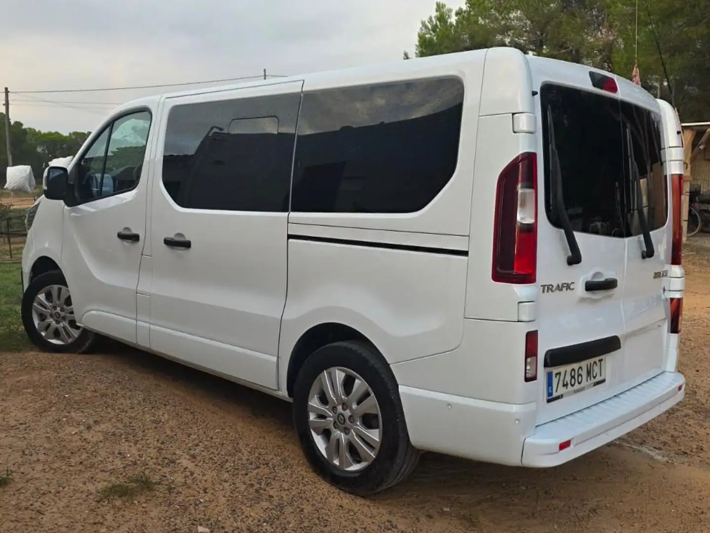 Renault Trafic Trafic 2.0dCi Energy Blue Equilibre EDC 125kW Equilibre Blanco - 2