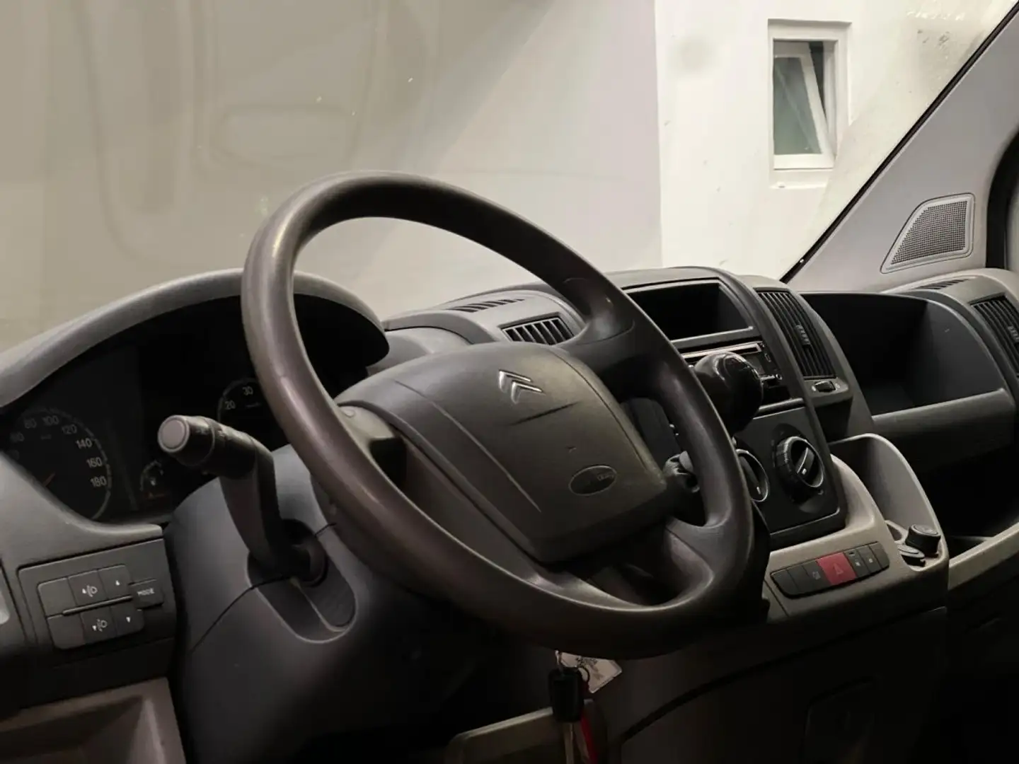 Citroen Jumper 2.2 HDI 120CH DOUBLE CABINE L3 Weiß - 2