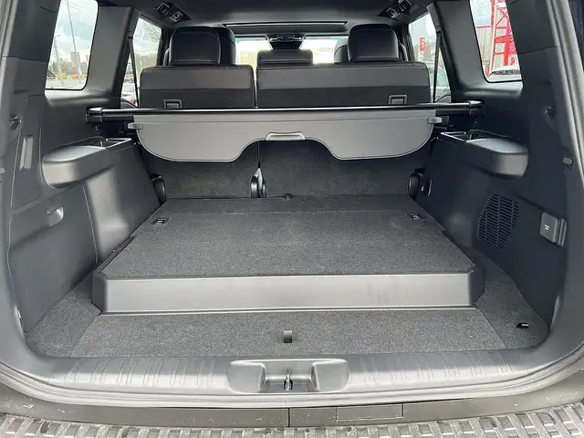 Toyota Land Cruiser Landcruiser 2,8 D-4D 4WD Lounge Aut. Ansicht 13