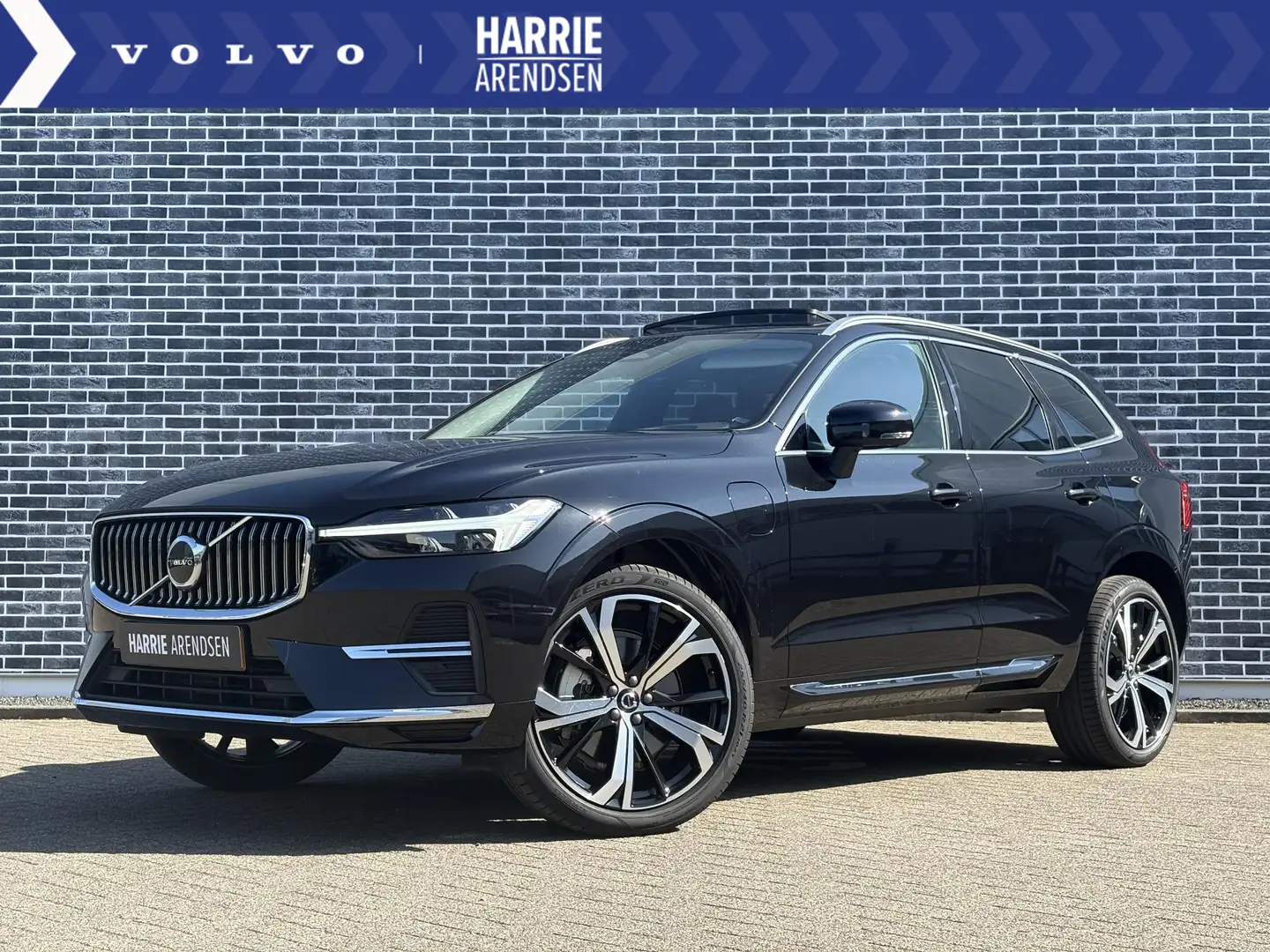 Volvo XC60 Recharge T6 AWD Plus Bright | Adaptieve Cruise Con Zwart - 1