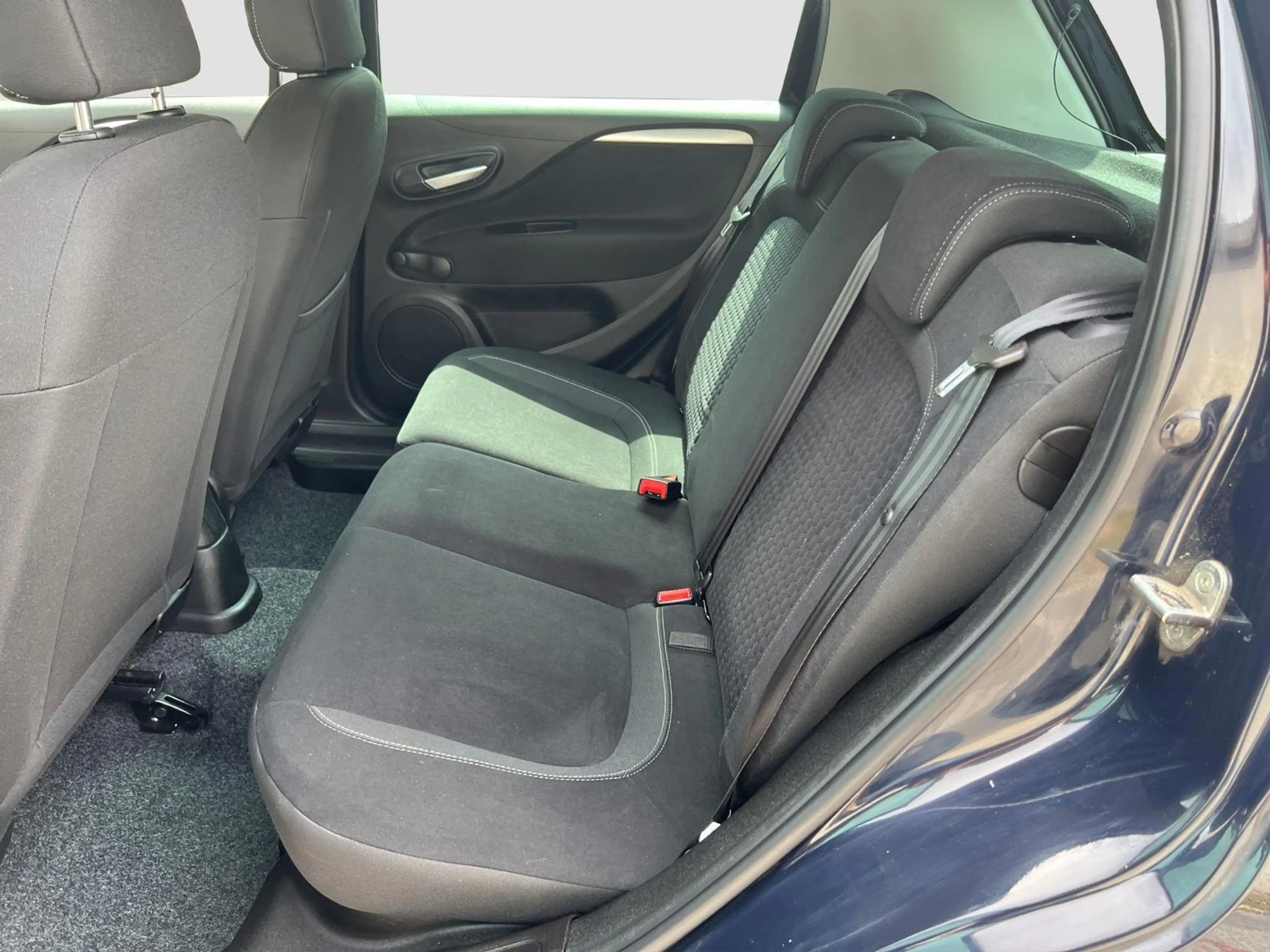 Fiat Punto SPORTSITZE * NAVI * TEMPOMAT * NEUES PICKERL * — photo 13