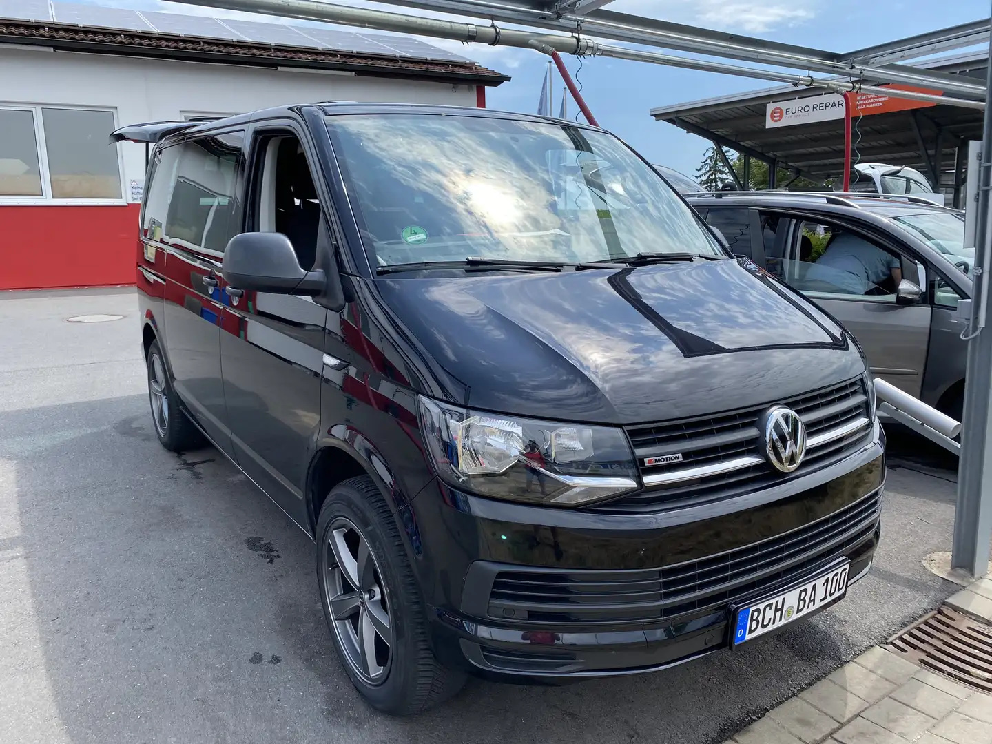 Volkswagen T6 Multivan DSG Kurz 4MOTION Business - 1