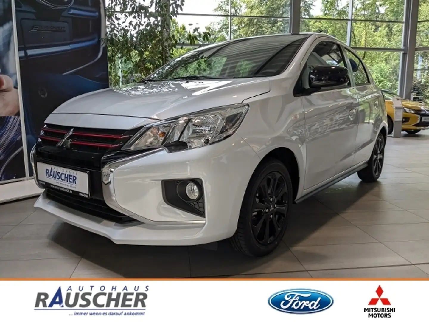 Mitsubishi Space Star 1.2 l 52 kW Select+ Black Weiß - 1
