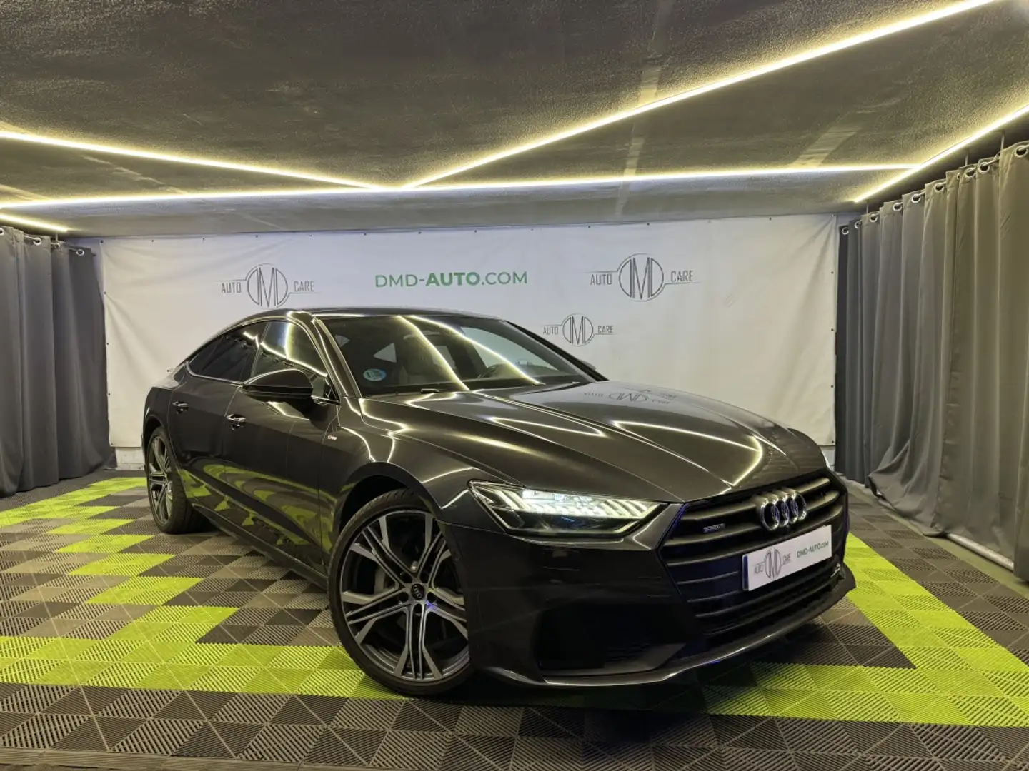 Audi A7 Sportback 55 TFSIe Black line quattro-ultra S tron Negro - 1