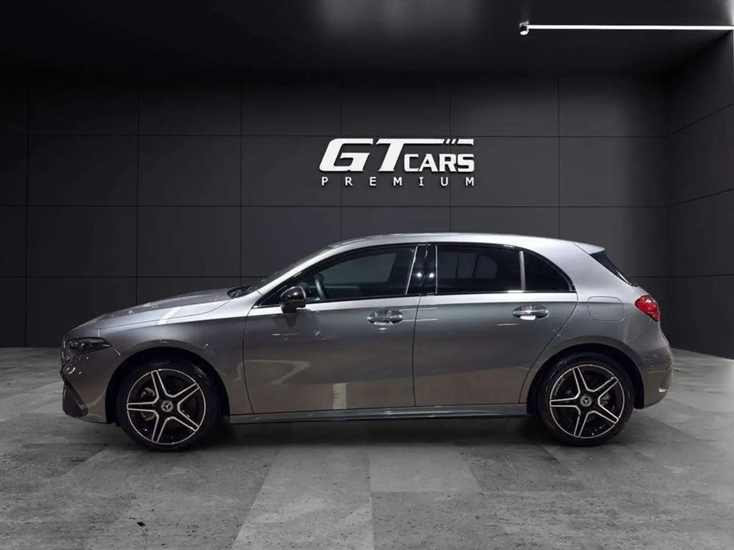 Mercedes-Benz A 250 250e AMG Gris - 2