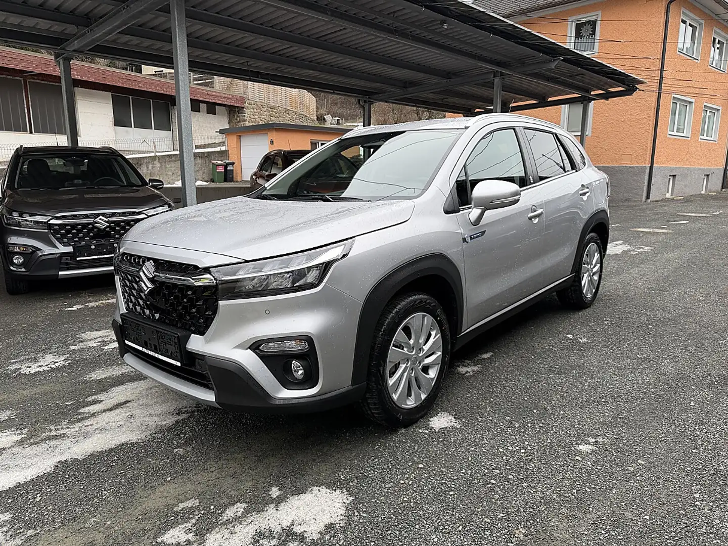 Suzuki S-Cross 1,4 Hybrid ALLGRIP shine Plateado - 2