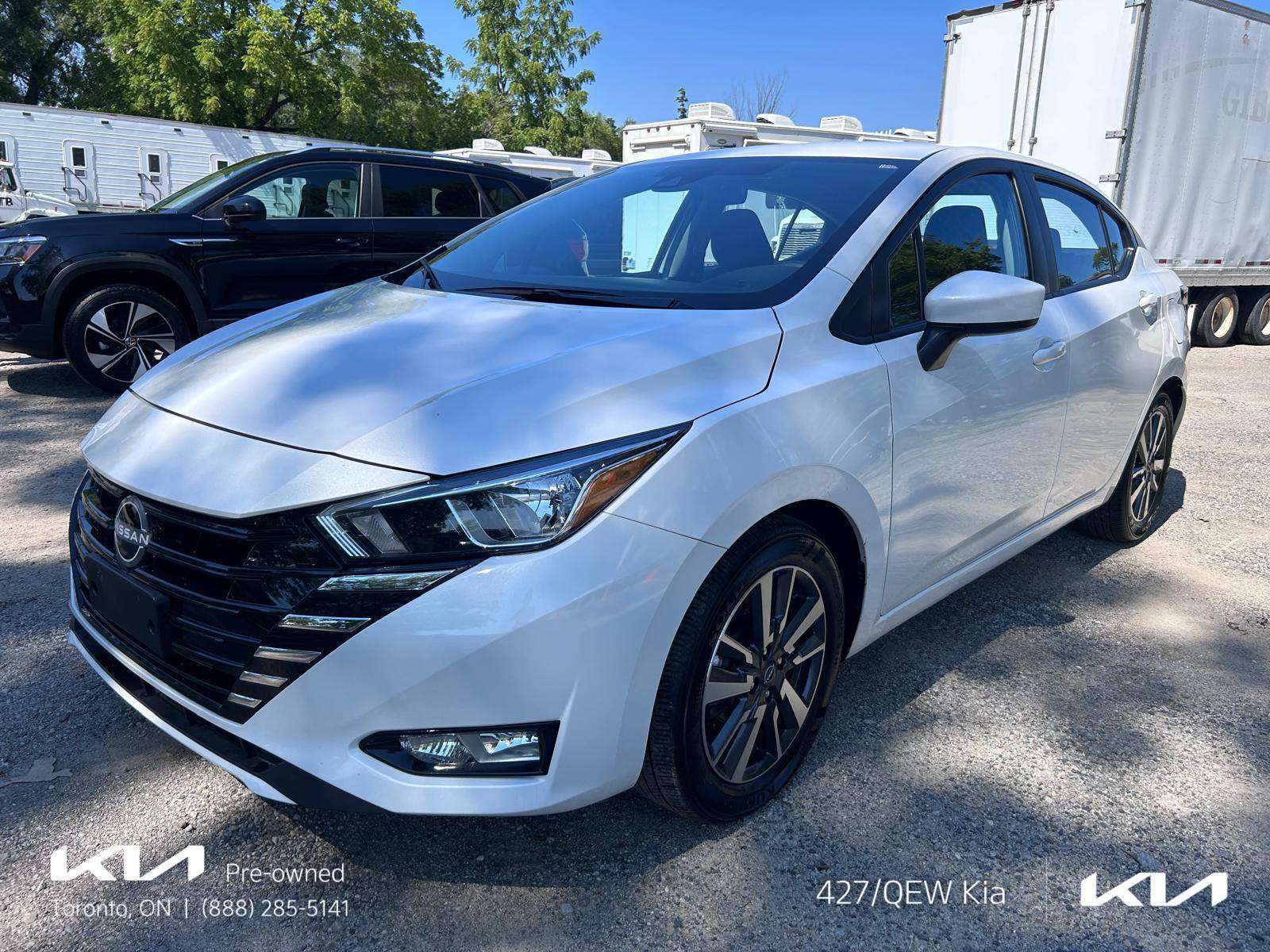 2025 Nissan Versa SV FWD