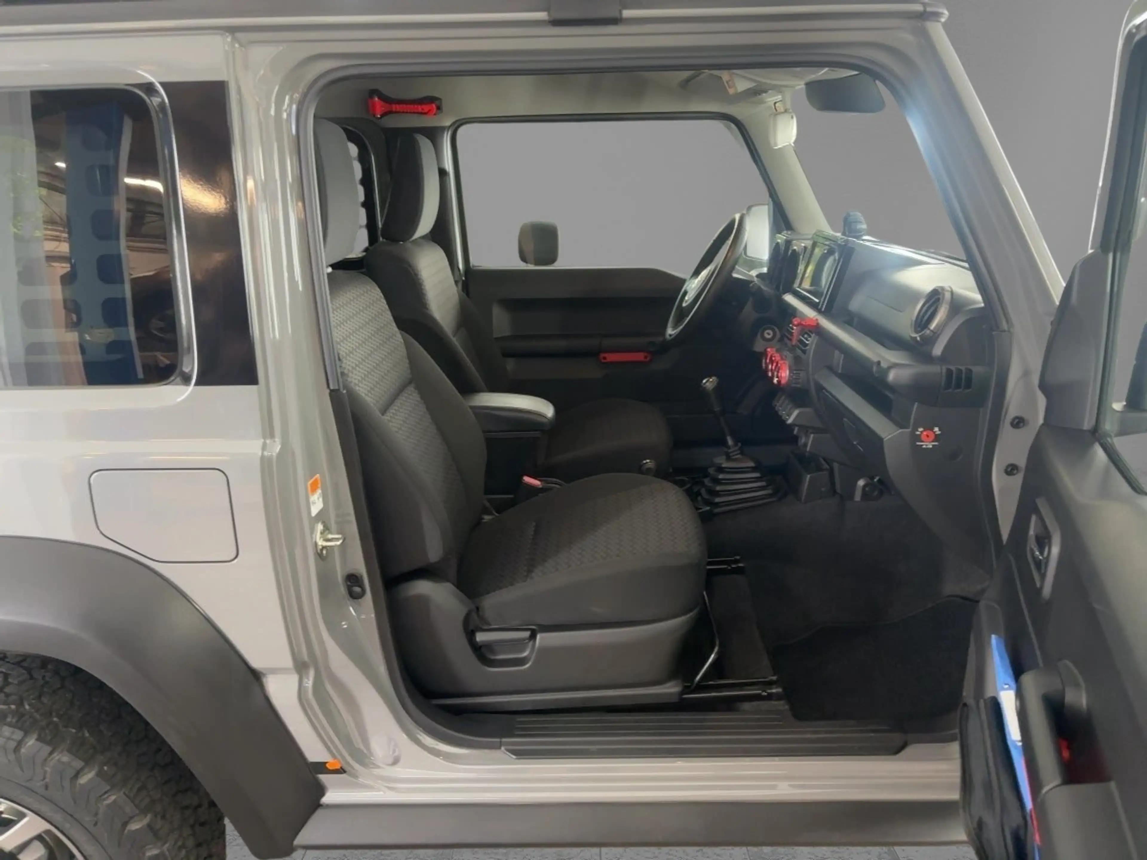 Suzuki Jimny 1.5 Allgrip Comfort+ — photo 7