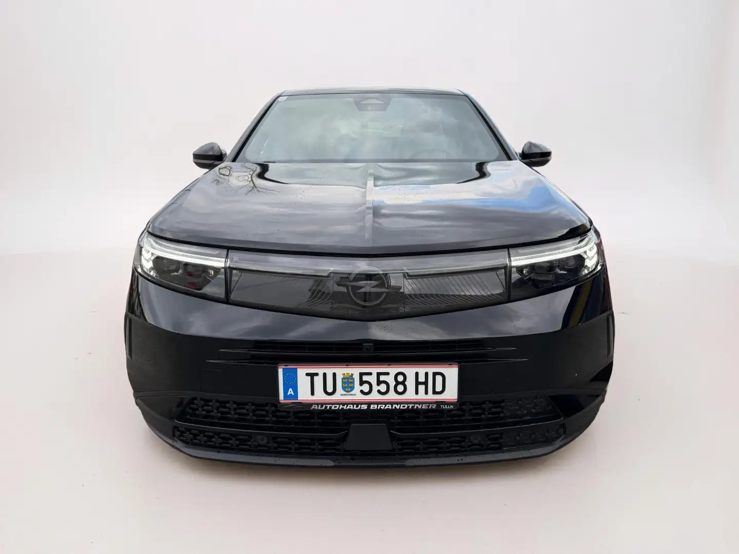 Opel Grandland 1.2 48V Mild-Hybrid 107 kW GS Schwarz - 2