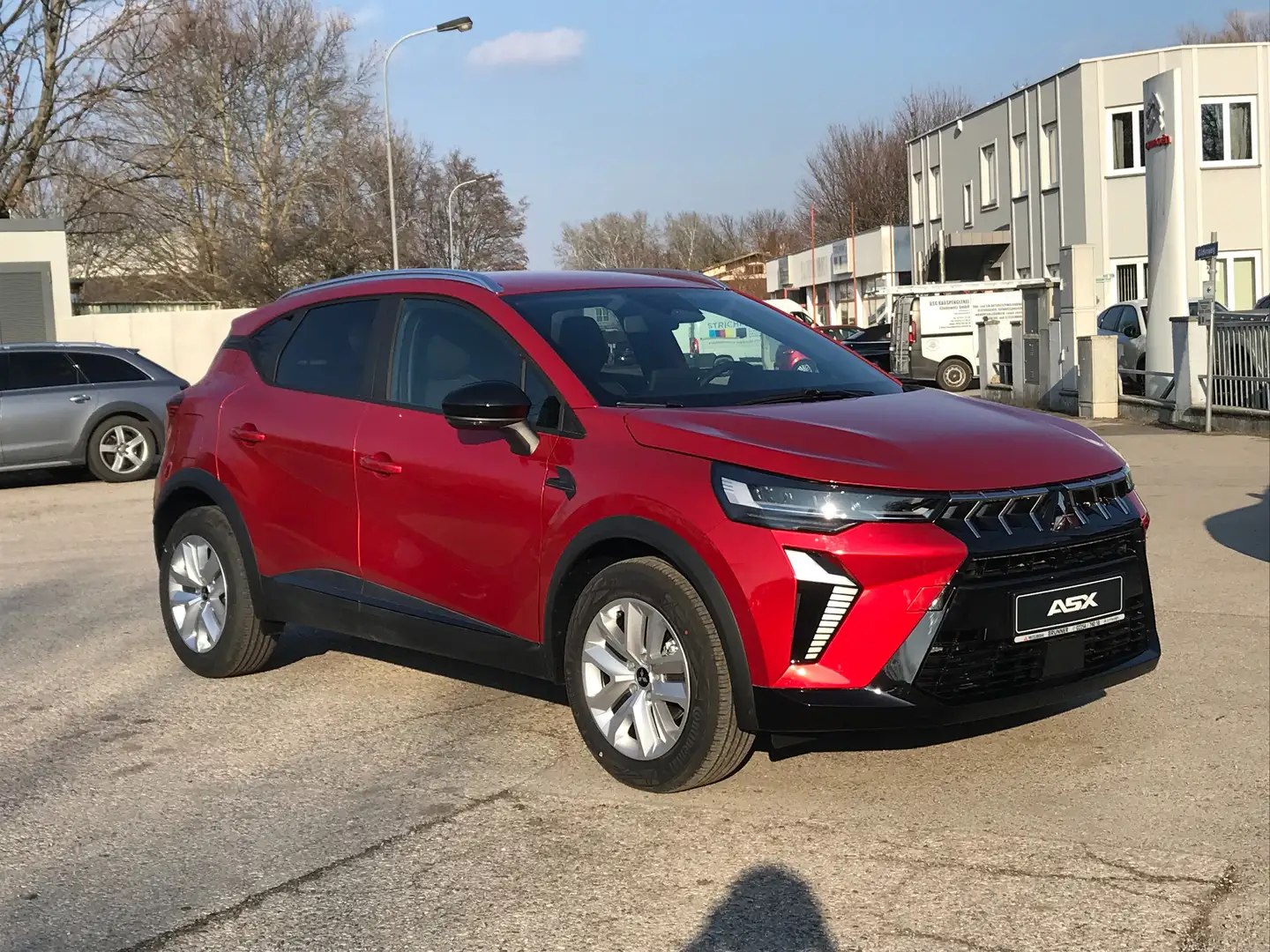 Mitsubishi ASX 1,3 DI-T MHEV Invite "YUKI" Rot - 1