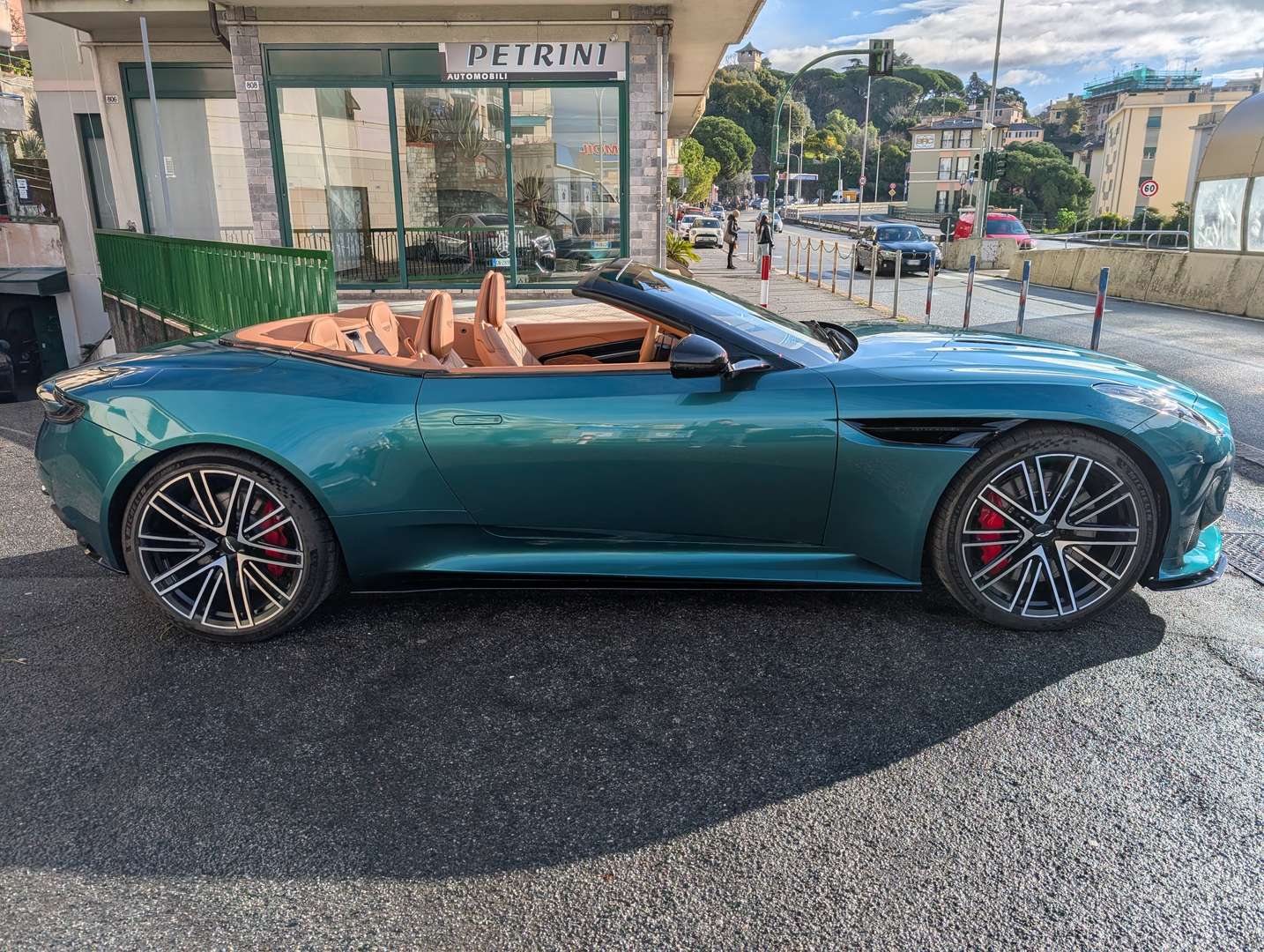 Aston Martin DB12 Volante 4.0 V8 Auto -  - Joinsteer - #5