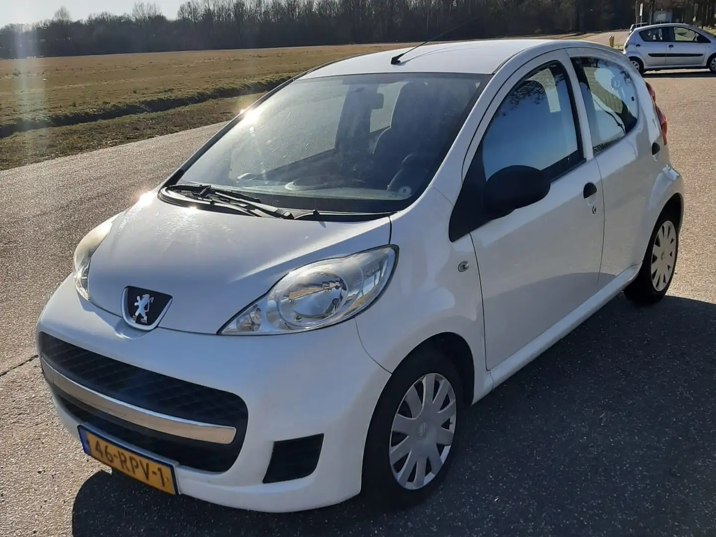 Peugeot 107 107 1.0-12V XR Wit - 2