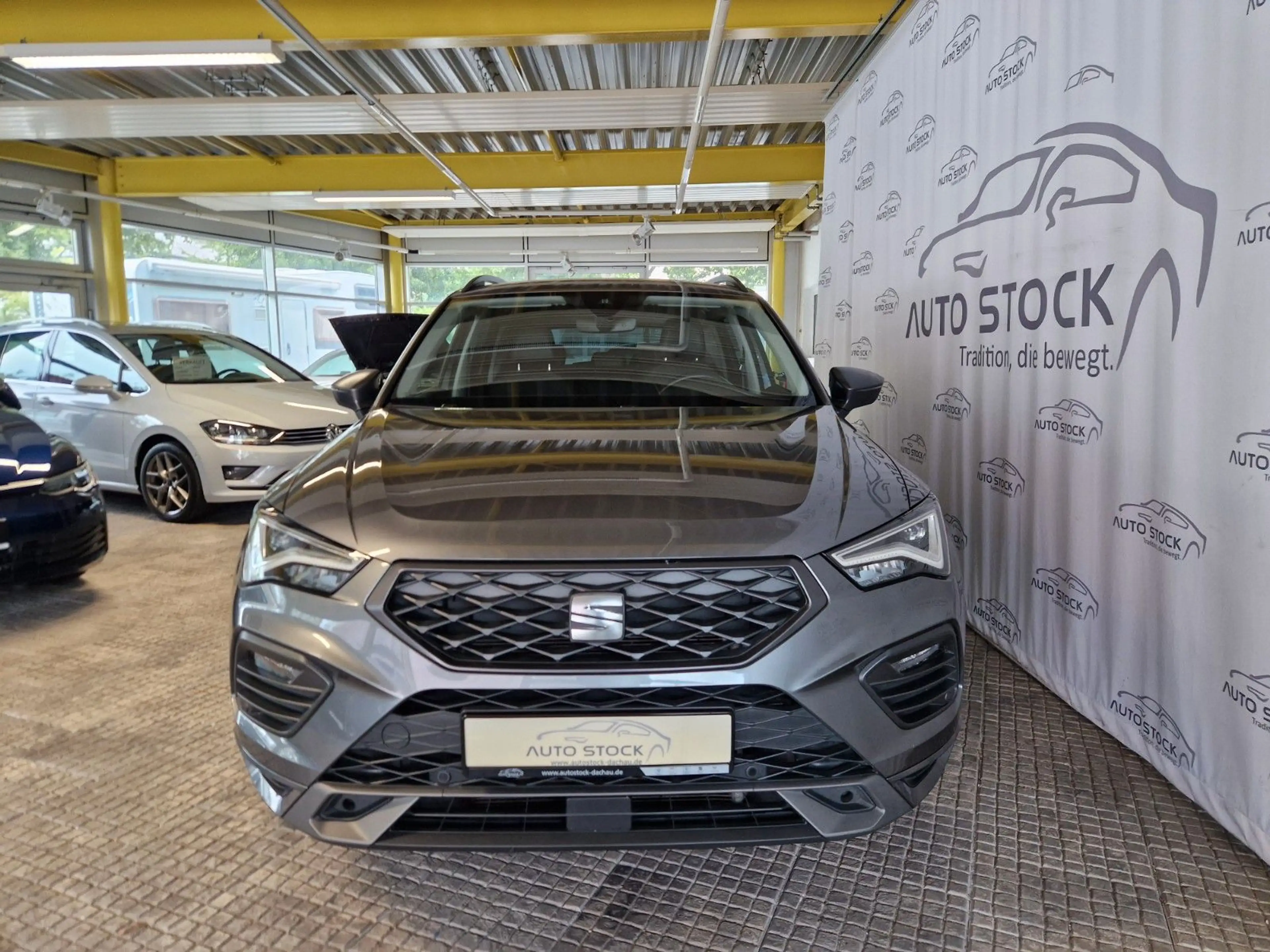 SEAT Ateca 2.0 TSI FR 4Drive Navi AHK SH ACC LED — photo 2
