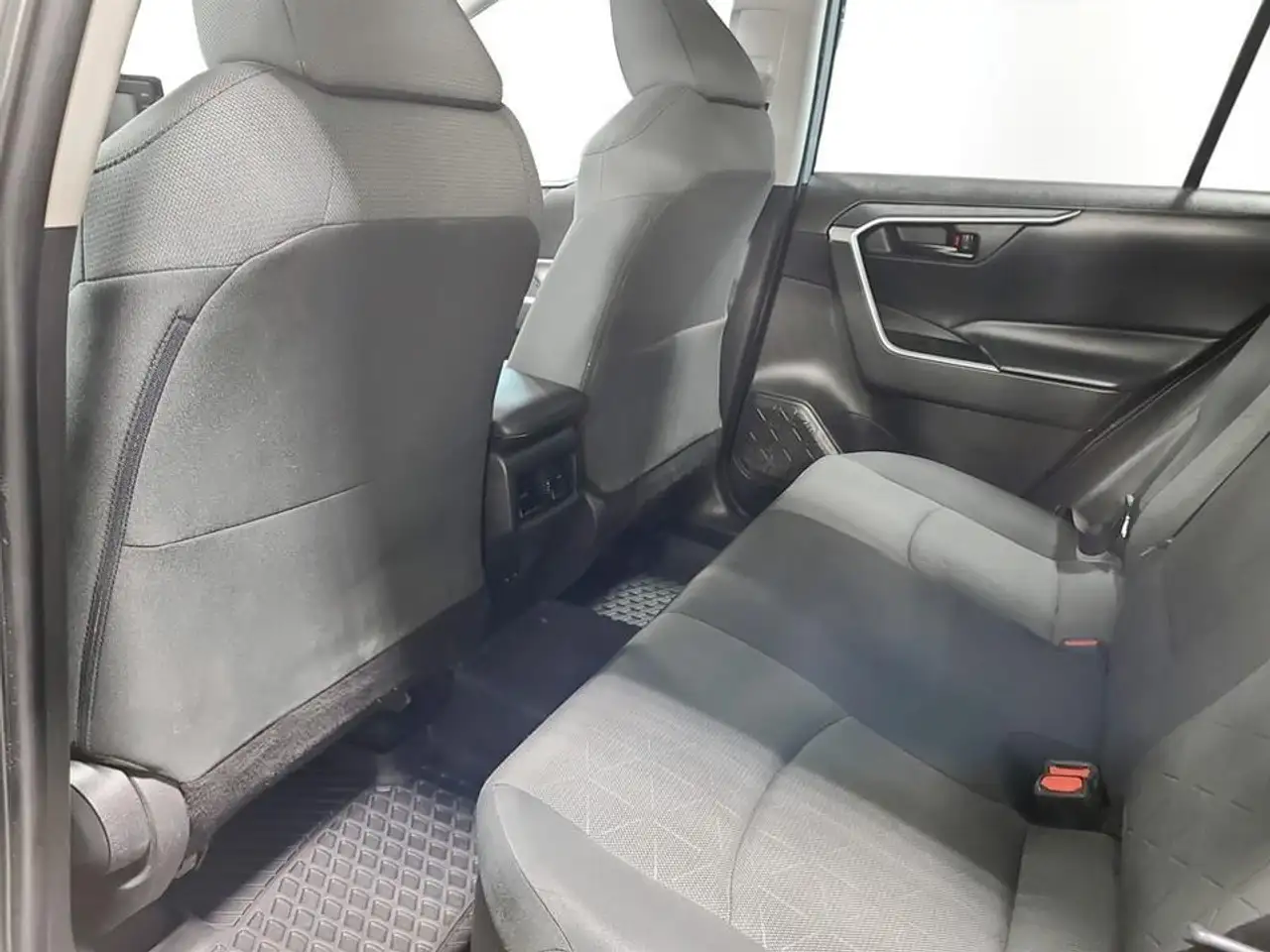 Toyota RAV 4 photo Toyota RAV 4